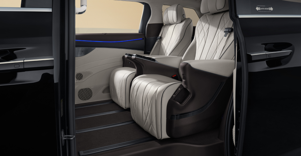 Kursi captain · interior Beige