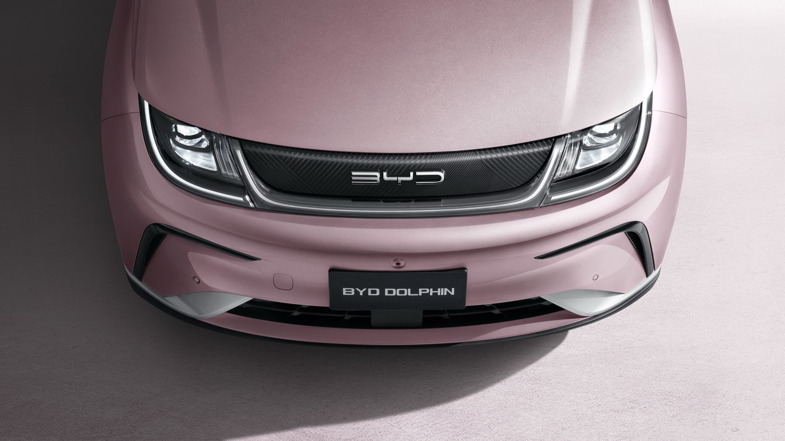 BYD DOLPHIN atau ATTO 3: hatchback atau SUV listrik?